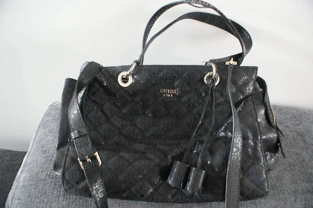 Damen/Frauen Handtaschen, (5 Stück) 15Franken pro Tasche