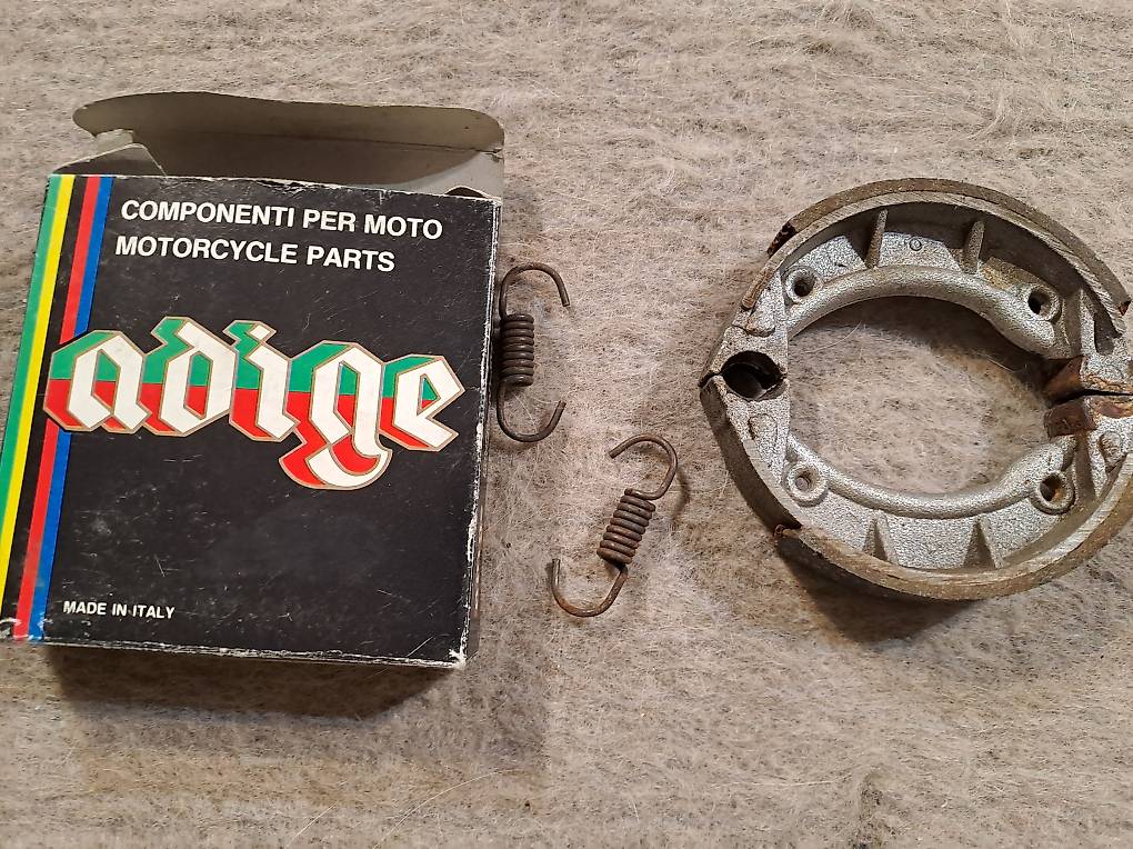 Ganasce freno per motorino, ADIGE 0151