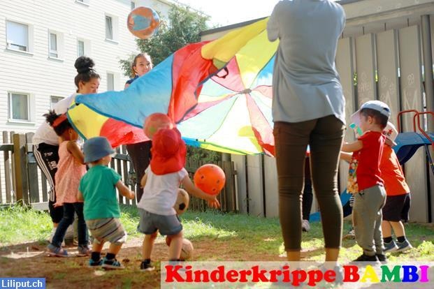 Freie Kitaplätze in unserem BAMBI in Regensdorf mit eigenen Garten
