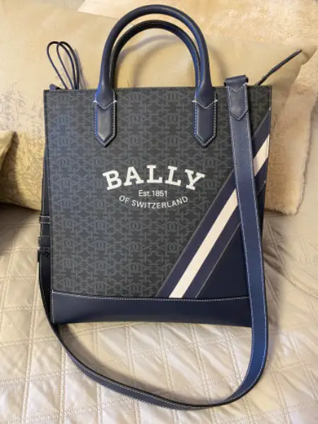 Bally neu Tasche