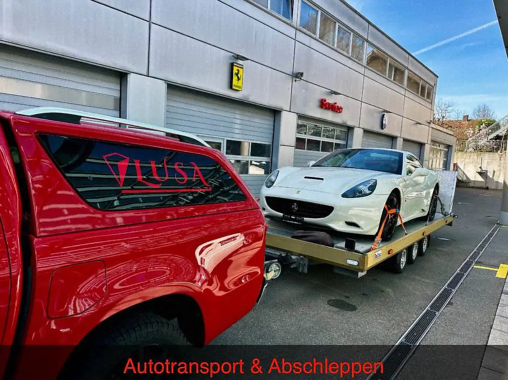 Autotransport/ Abschleppen