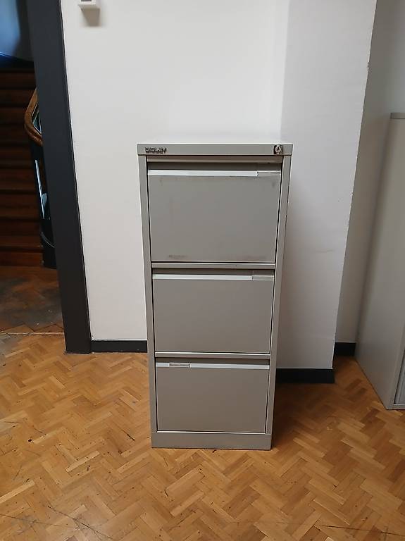 Aktenschrank mit 3 Schubladen aus Metall; Marke Bisley