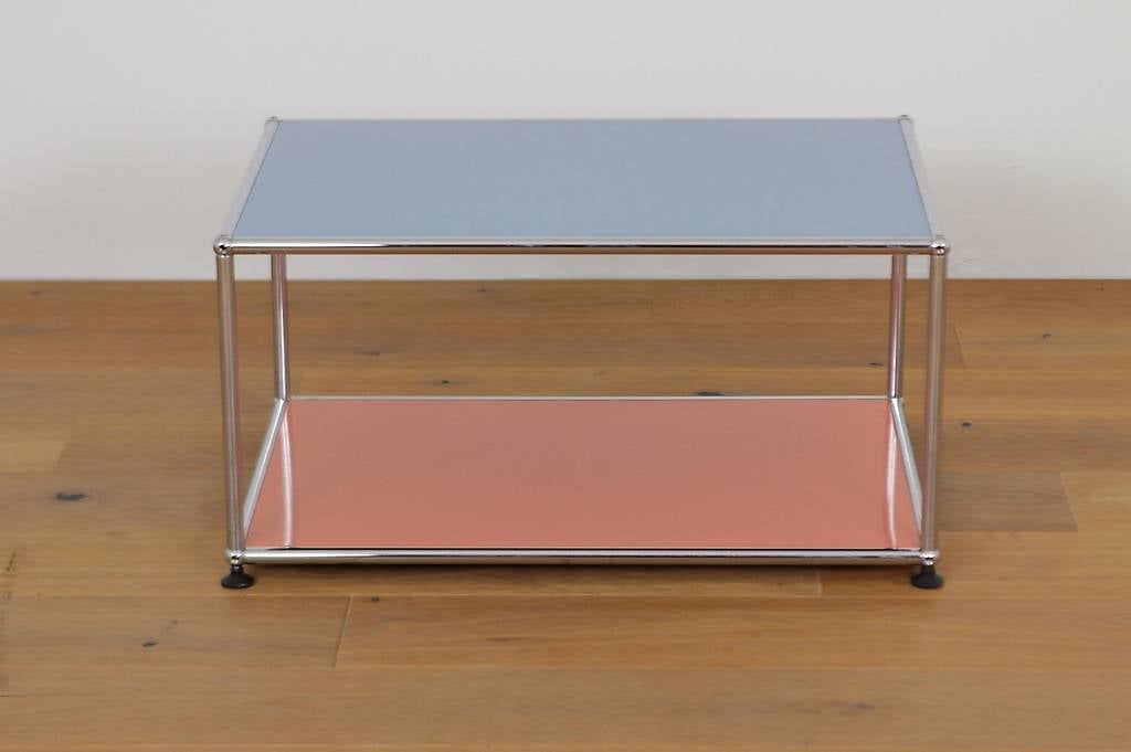 USM Beistellmöbel upcycled Blueblue / Coral #1104