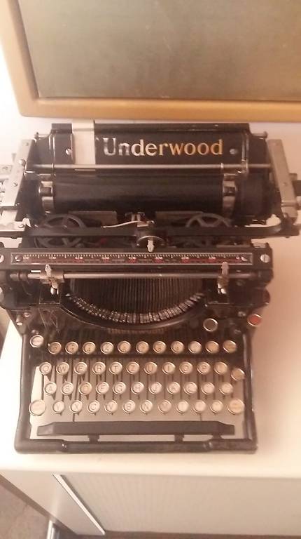 Alte Schreibmaschine Underwood