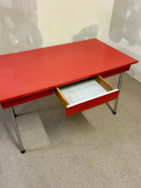 Roter Vintage Tisch, Mid Century Küchentisch/ Schreibtisch