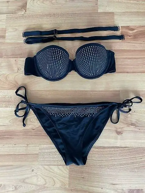 Bikini Set, neuwertig, Oberteil Grösse 80B, Hose 40