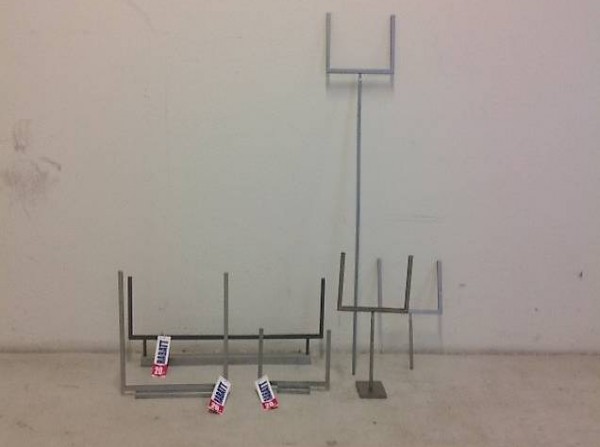  Porte-affiches métalliques différents modèles occasion