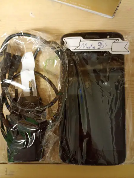 Handy Motorolla G5S + Zubehör