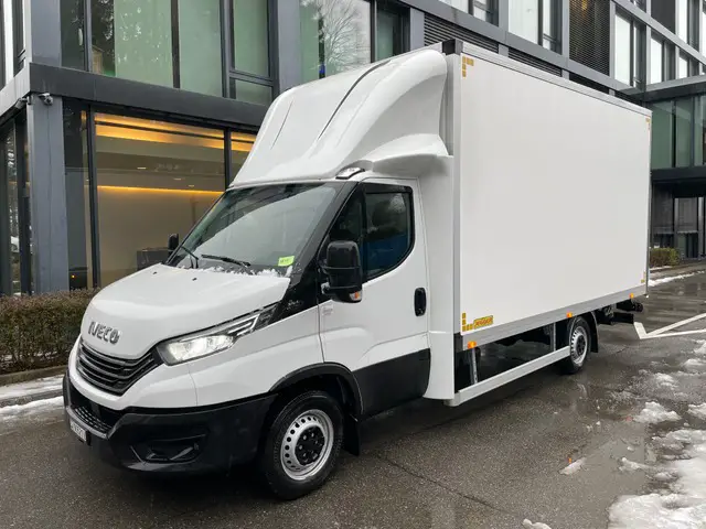 IVECO, Daily 35SI6H3.0 Kasten mit Hebebühne, Kastenwagen (Transporter)