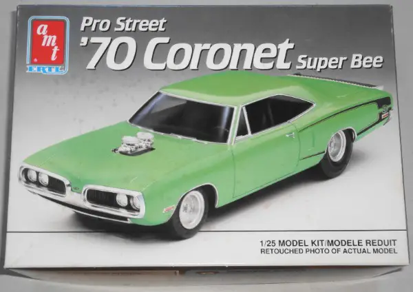 AMT Pro Street "70 Dodge Coronet Super Bee 1:25
