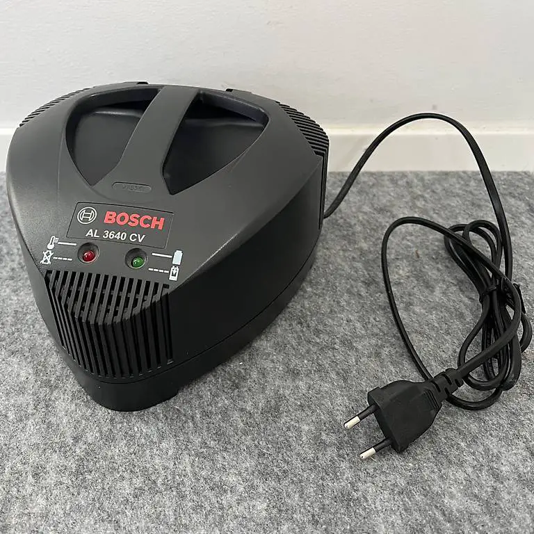 Bosch Ladestation AL 3640 CV
