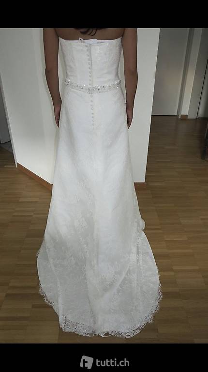 Brautkleid ungetragen