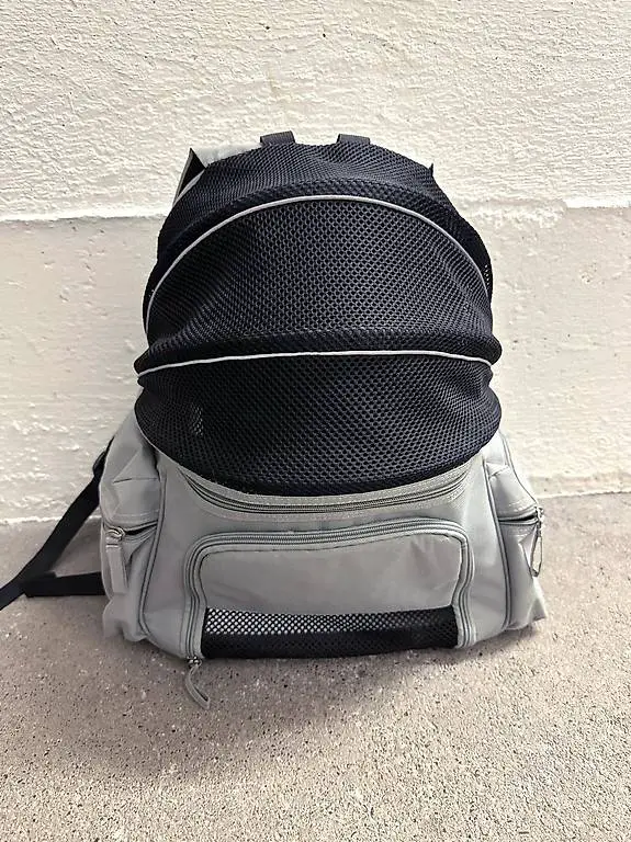 Tragetasche für eine Katze oder kleinen Hund