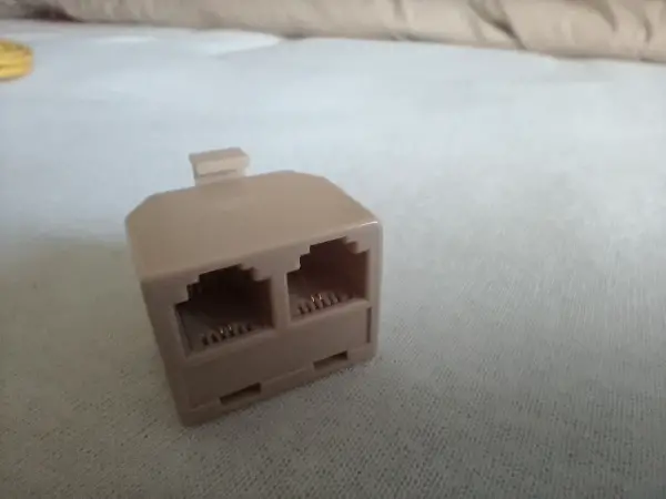 2-Wege-Telefonsplitter kompakt