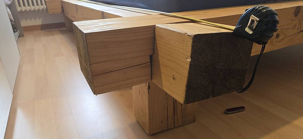 Massivholz Bettgestell
