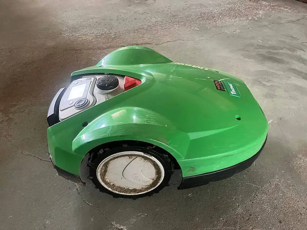 Mähroboter Viking (Stihl) I Mow MI 632