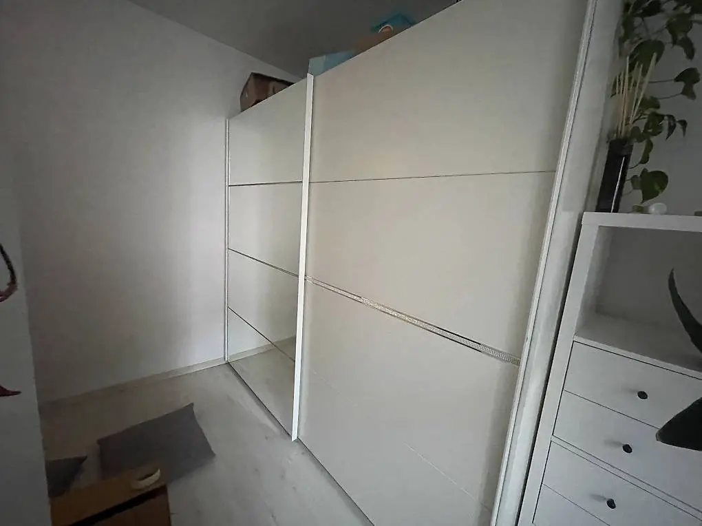 Schrank - gratis