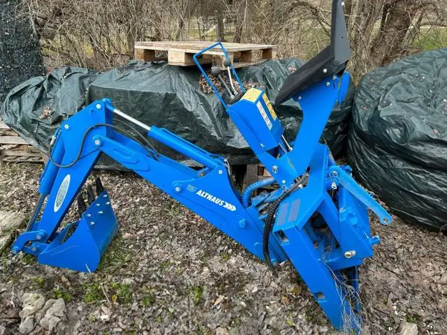 Mini Pelles, Bau - Geräte / Maschinen