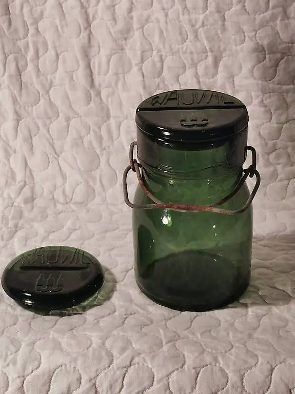 Einmachglas Wauwil 1/2L grün mit 2 Deckeln