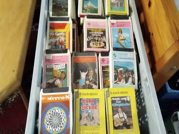 neue 8 Spur - Tonbandkasetten