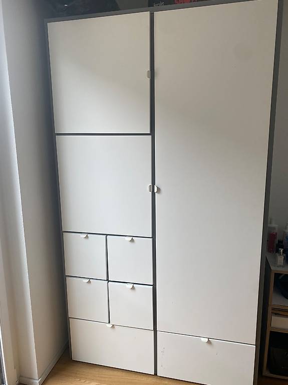 Ikea Kleiderschrank gratis