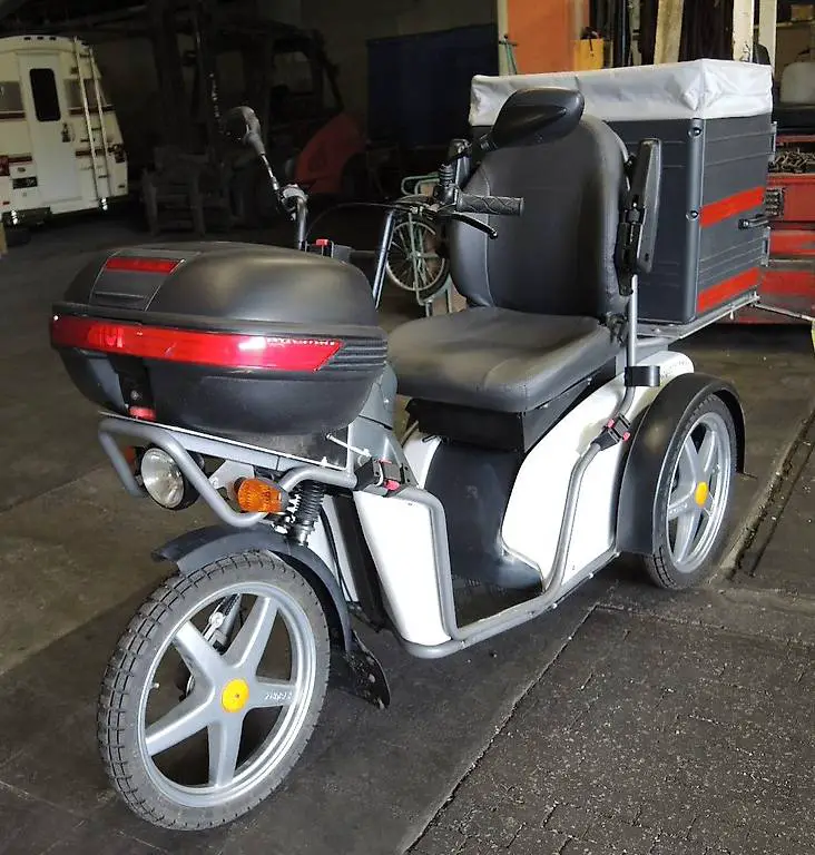 zu verkaufen: Elektroroller Kyburz DXP