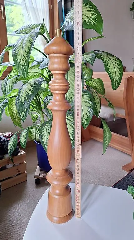 Pfeffer/ Salzmühle aus Kirschholz