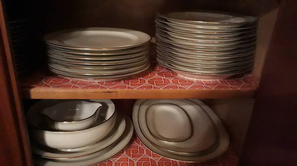 Einzelstücke Langenthaler Porzellan