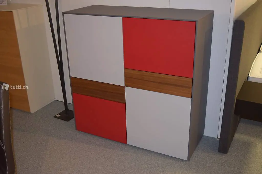  Korpus/ Eigenanfertigung ab Ausstellung