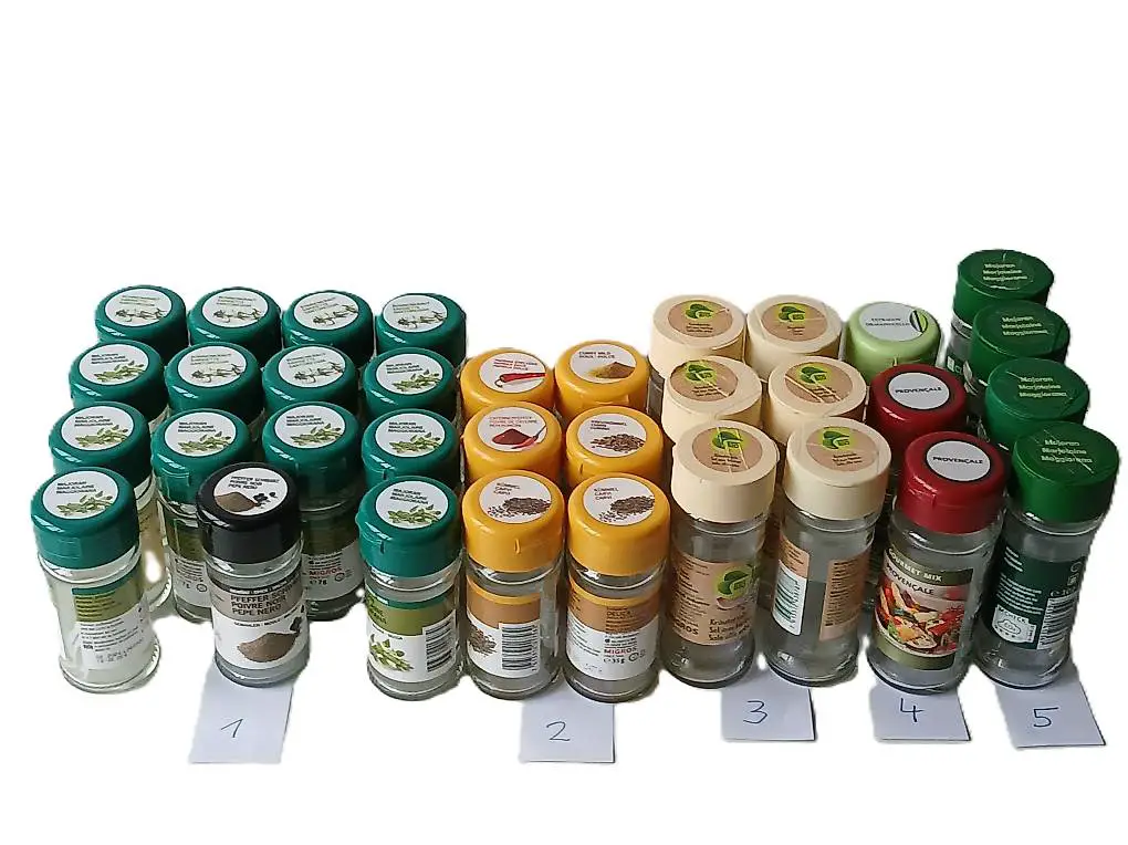 Gewürzstreuer Glas, sauber, einwandfrei