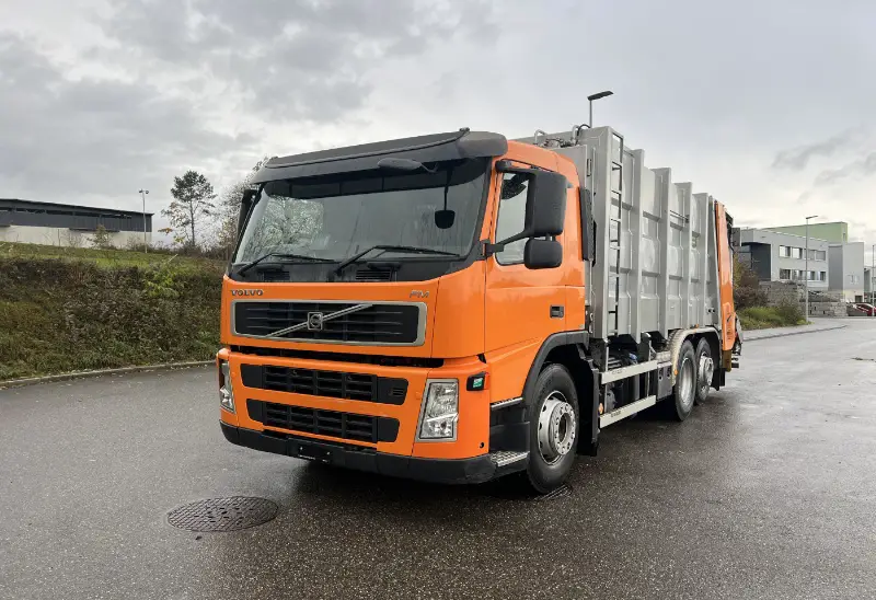 VOLVO, FM-370 6x2R Kehrichtwagen, Kehrichtfahrzeug