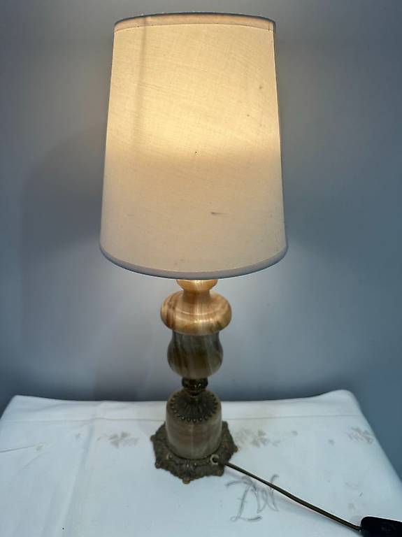 Vintage Lampe/ Leuchte mit Onyx Marmorfuss