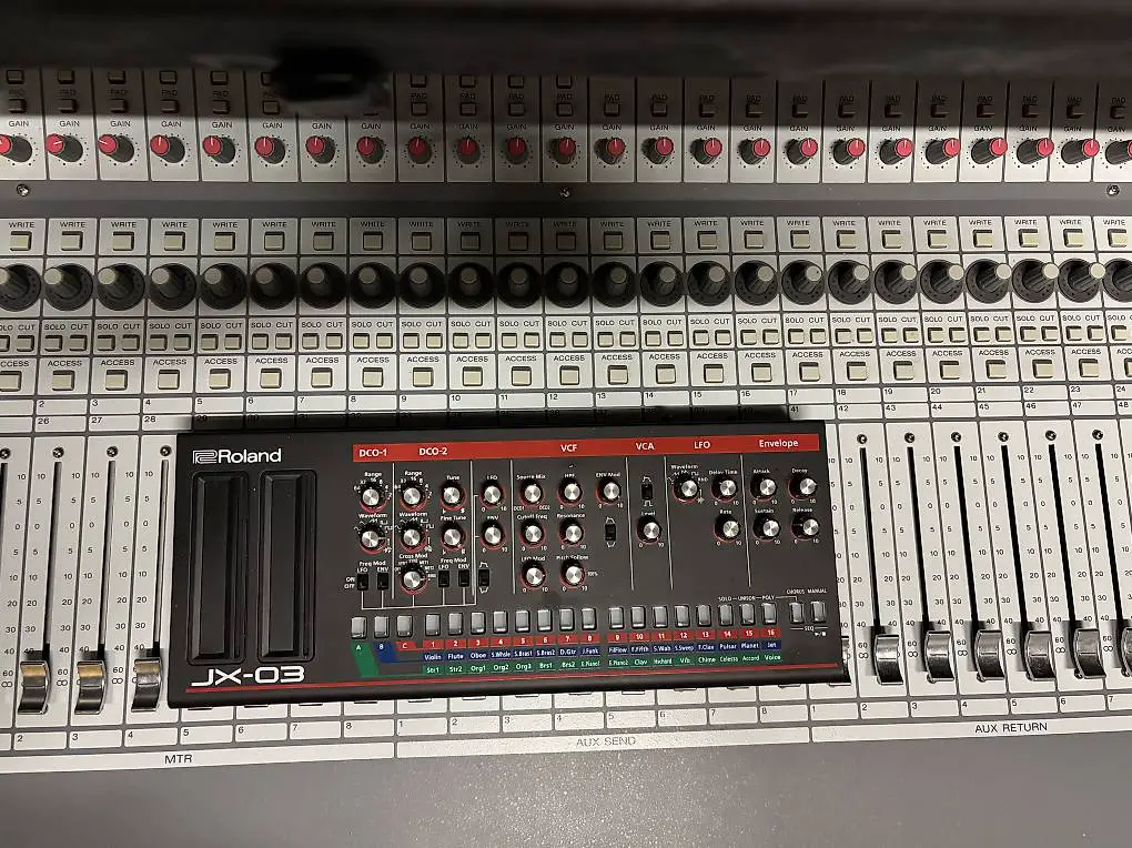 Roland JX-03 Synthesizer Sound Module