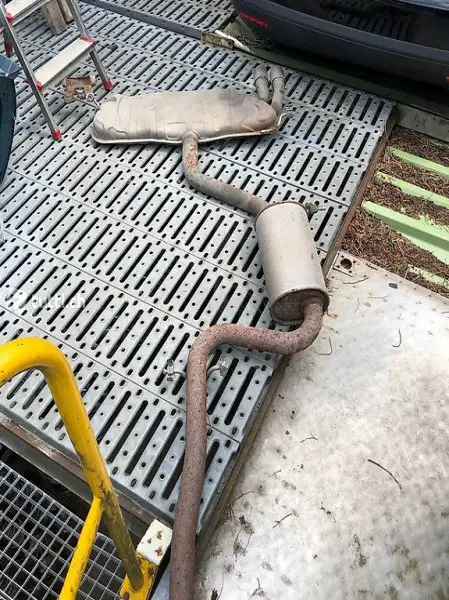 VW Golf 5 GTI 2.0TFSI Original Auspuffanlage