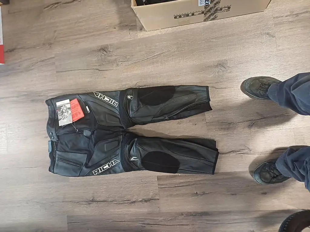 Richa Leder Motorradhose Neu