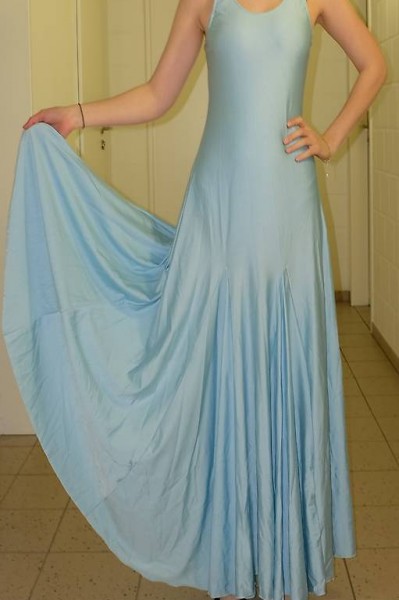 Flamenco Kleid Gr L/XL hellblau f14