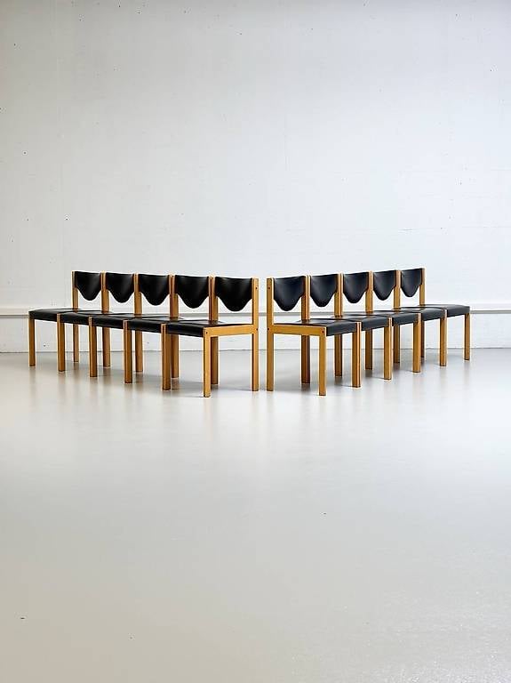 Holzstühle von Horgenglarus mit Leder Sitzfläche