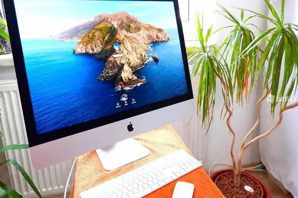  Apple iMac 27-inch 4-Core 1TB Fusion 16GB