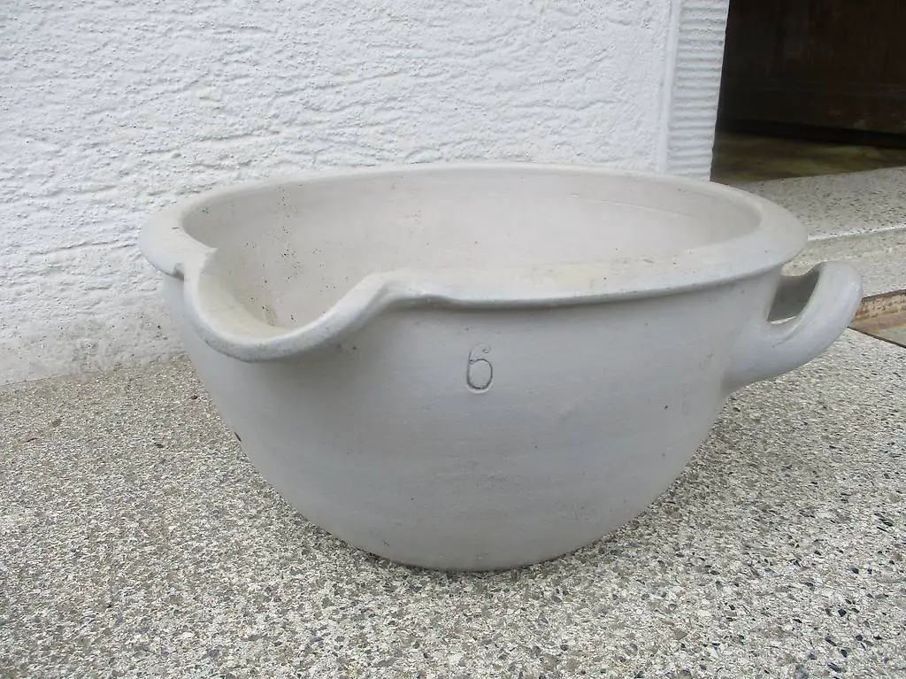 Steinzeug-Topf Schüssel mit Ausguss pot Embrach Steingut