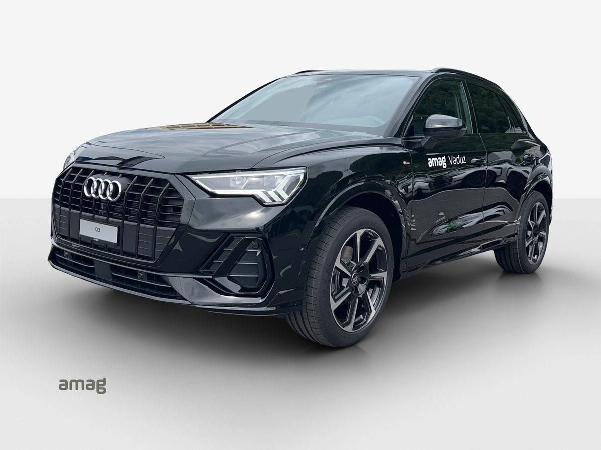 AUDI Q3 35 TFSI S line Attraction