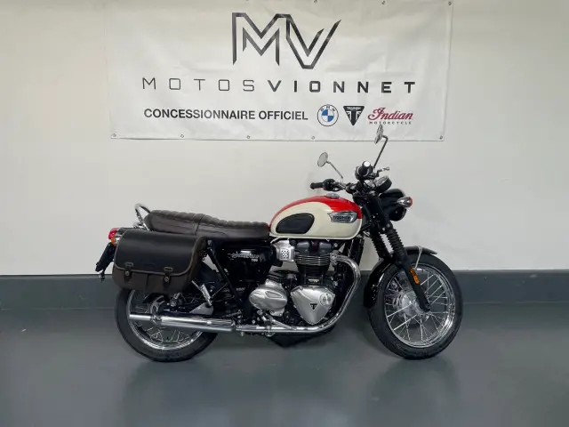 TRIUMPH Bonneville T100