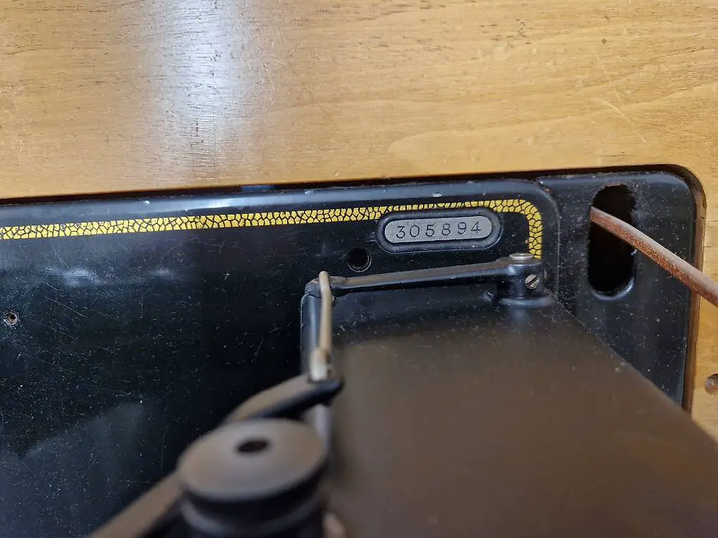 Bernina Nähmaschine antik 500 CHF