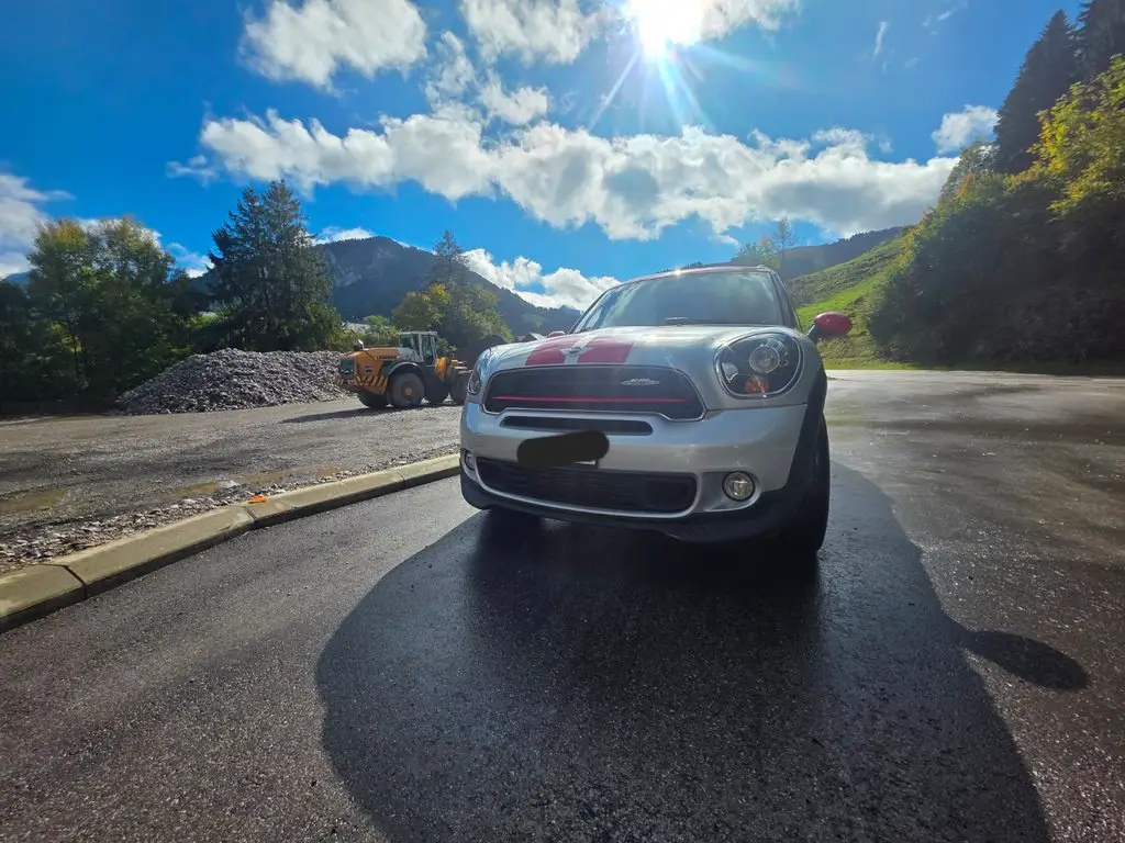 MINI Countryman R60 1.6i John Cooper Works Burton