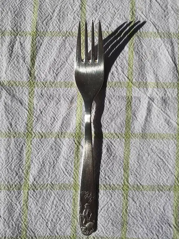 Versilbert & verzierte Kinder Gabel Marke BERNDORF "Bettina"