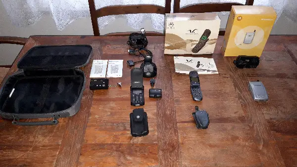 Rarität: Motorola Star TAC Handy Serie