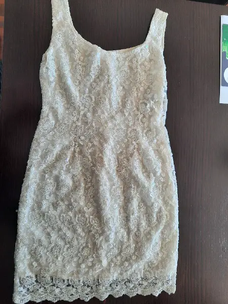 Cocktailkleid weiss mit Pailletten inkl. Unterrock Gr 40