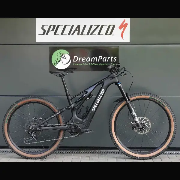 *Specialized Levo Comp Carbon 700Wh