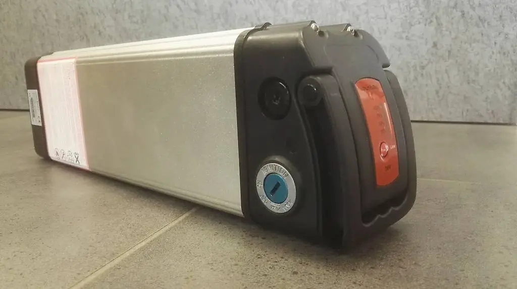 Akku Reparaturen, Zellen-Wechsel an Velo von Aldi, Lidl, usw