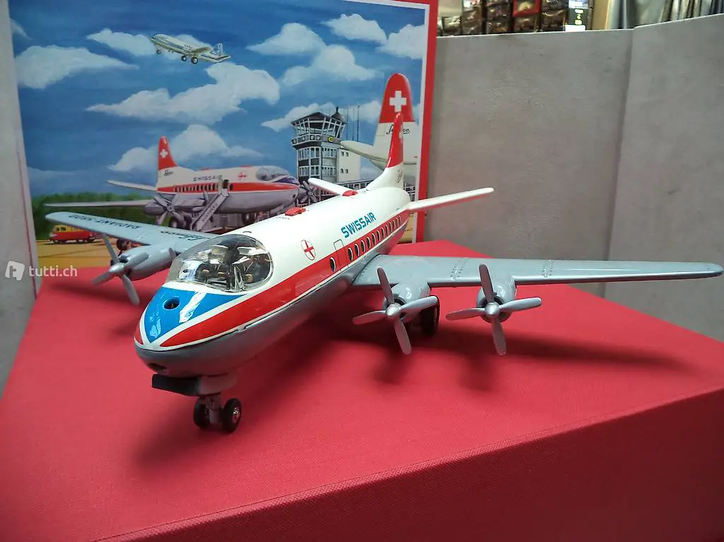 Schuco Elektro Radiant 5600 "Swissair" Replica 2008