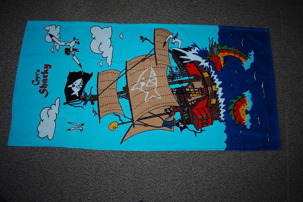 Lässiges Badetuch Capt"n Sharky / Neuwertig